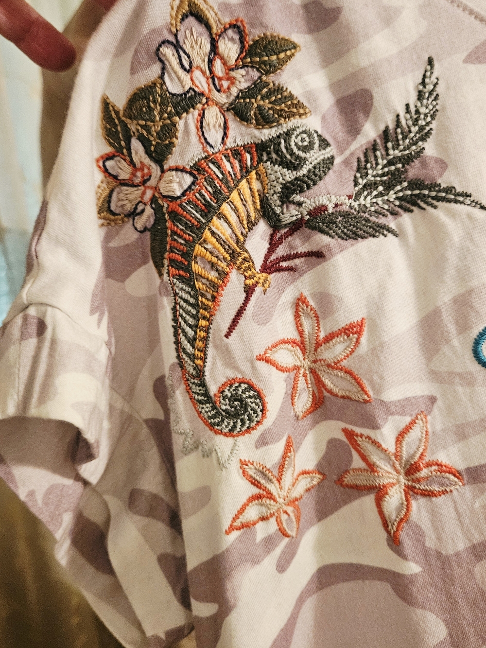 "JOHNNY WAS" Camo Embroidered Top With Matching Pants - Picture 7 of 16
